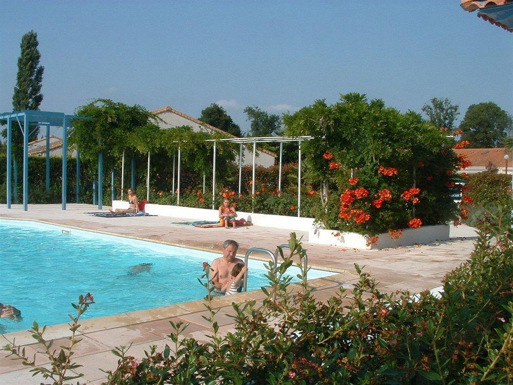 Lagrange Classic Le Clos Des Chenes Hotel Les Mathes Luaran gambar