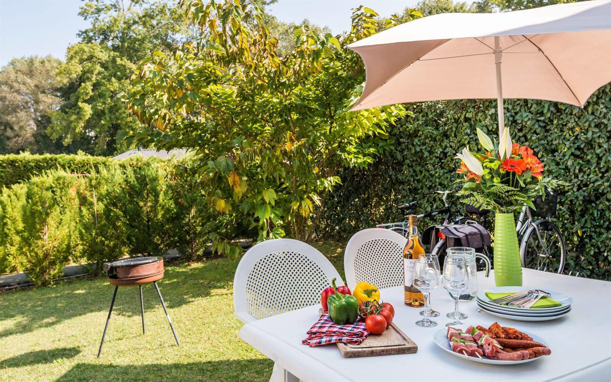 Lagrange Classic Le Clos Des Chenes Hotel Les Mathes Luaran gambar